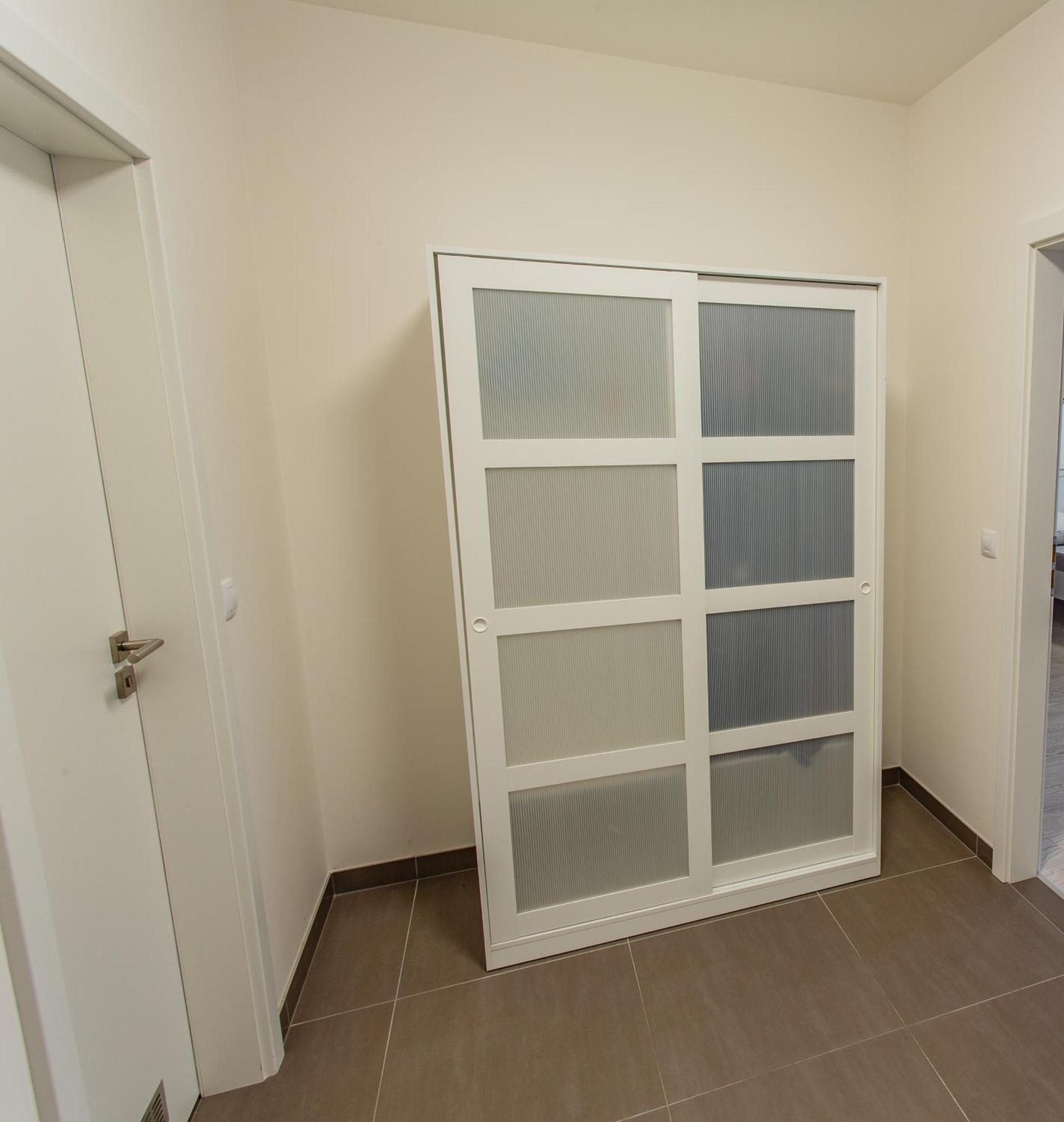 Spacious Terrace With Free Private Parking * Praha